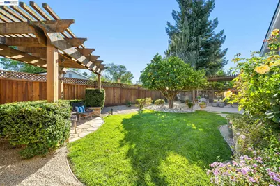 34351 Newton Ct, Fremont, CA 94555 - Photo 34