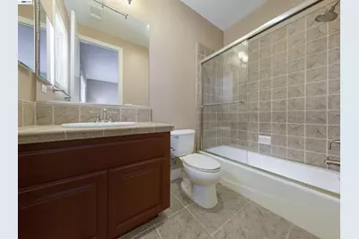 131 Arundel Dr, Hayward, CA 94542 - Photo 26