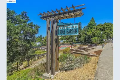 2201 Virginia St #2, Berkeley, CA 94709 - Photo 54