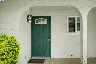 204 Clemmensen Ave, Madera, CA 93637 - Photo 2