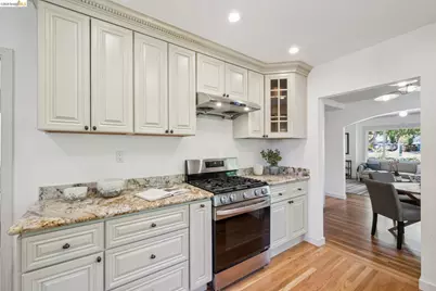 1329 Everett St, El Cerrito, CA 94530 - Photo 28