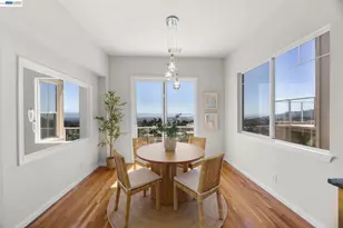 8249 Skyline Cir, Oakland, CA 94605 - Photo 14