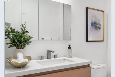 5573 Harvey Ave, Oakland, CA 94621 - Photo 24