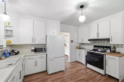 137 Viewmont Avenue, Vallejo, CA 94590 - Photo 26
