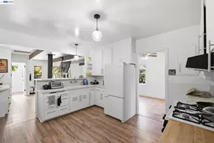137 Viewmont Ave, Vallejo, CA 94590 - Photo 32