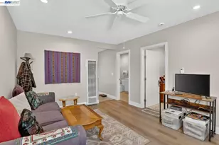 20843 Chester St, Castro Valley, CA 94546 - Photo 12