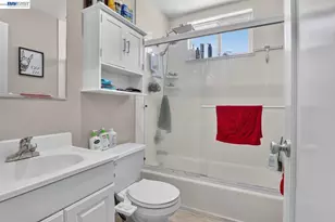 20843 Chester St, Castro Valley, CA 94546 - Photo 28