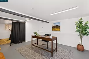 1017 56th St, Oakland, CA 94608 - Photo 26