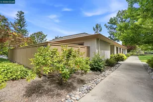 2424 Tice Creek Dr, Walnut Creek, CA 94595 - Photo 30