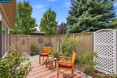 2424 Tice Creek Dr #3, Walnut Creek, CA 94595 - Photo 28