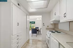 2424 Tice Creek Dr, Walnut Creek, CA 94595 - Photo 12