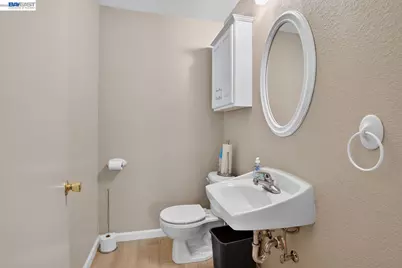 20835 Chester St, Castro Valley, CA 94546 - Photo 26