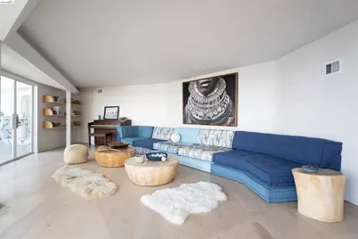 17440 Revello Dr, Pacific Palisades (los Angeles), CA 90272 - Photo 6