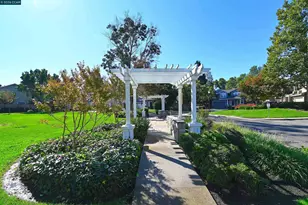 34 Elmwood Dr, San Ramon, CA 94583 - Photo 6