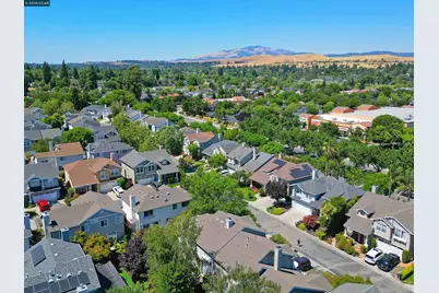 34 Elmwood Dr, San Ramon, CA 94583 - Photo 12