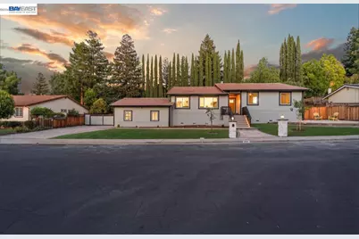 1084 Jamie Dr, Concord, CA 94518 - Photo 38