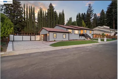 1084 Jamie Dr, Concord, CA 94518 - Photo 28