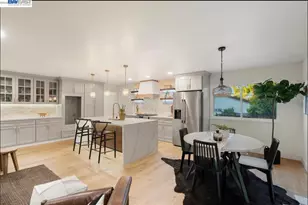 1084 Jamie Dr, Concord, CA 94518 - Photo 10