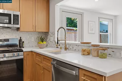 22807 Alice St, Hayward, CA 94541 - Photo 18