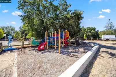 162 La Questa Dr, Danville, CA 94526 - Photo 48