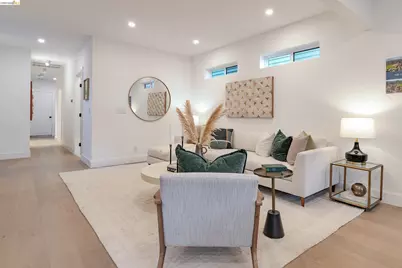 546 61st St, Oakland, CA 94609 - Photo 18