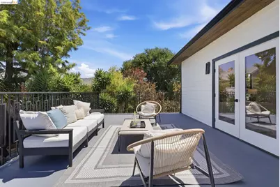 546 61st St, Oakland, CA 94609 - Photo 52