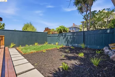 546 61st St, Oakland, CA 94609 - Photo 70