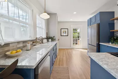 4187 Emerald Street, Oakland, CA 94609 - Photo 8