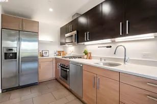 6465 San Pablo Ave, Oakland, CA 94608 - Photo 10