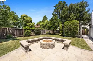 2715 Lyon Cir, Concord, CA 94518 - Photo 28
