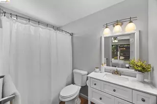 2715 Lyon Cir, Concord, CA 94518 - Photo 26