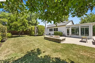 2715 Lyon Cir, Concord, CA 94518 - Photo 30