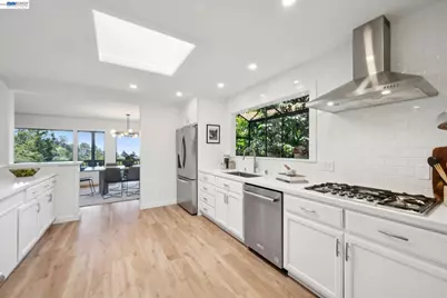 6957 Armour Drive, Oakland, CA 94611 - Photo 28