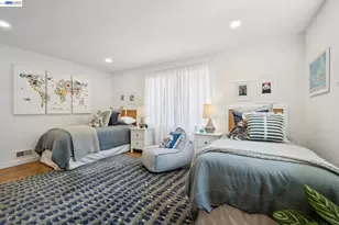 6957 Armour Dr, Oakland, CA 94611 - Photo 38