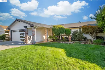 35597 Galen Pl, Fremont, CA 94536 - Photo 2