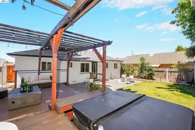 25826 Bryn Mawr Ave, Hayward, CA 94542 - Photo 48