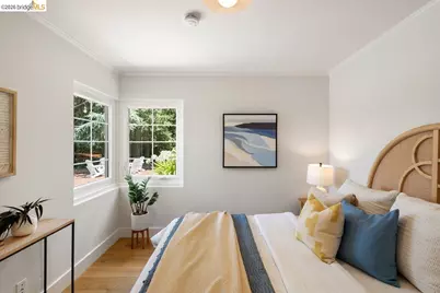 4504 Fairbairn Ave, Oakland, CA 94619 - Photo 24