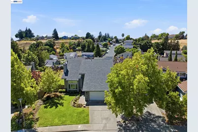 883 Dover Cir, Benicia, CA 94510 - Photo 48