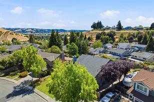 883 Dover Cir, Benicia, CA 94510 - Photo 46