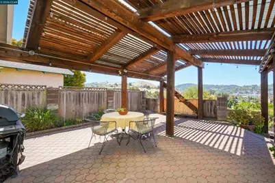 2535 Francis Dr, Pinole, CA 94564 - Photo 36
