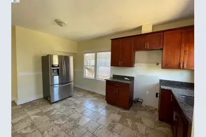 9826 C St, Oakland, CA 94603 - Photo 6