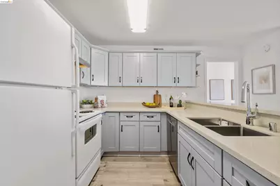 535 Pierce St #1207, Albany, CA 94706 - Photo 8