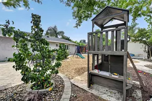 1249 Duffy Way, Brentwood, CA 94513 - Photo 32