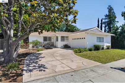 3436 Thunderbird Dr, Concord, CA 94520 - Photo 2