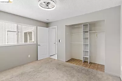 200 Del Luz Ct, Fairfield, CA 94533 - Photo 16