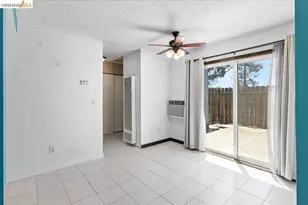 200 Del Luz Ct, Fairfield, CA 94533 - Photo 12