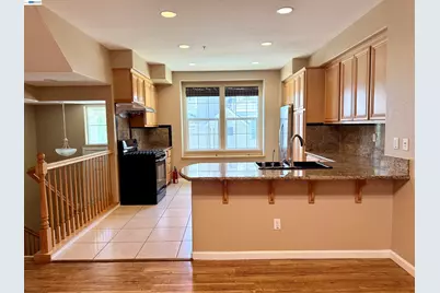 550 Summer Ln, Richmond, CA 94806 - Photo 6