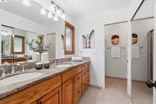 7629 Elderwood Ct, Cupertino, CA 95014 - Photo 32