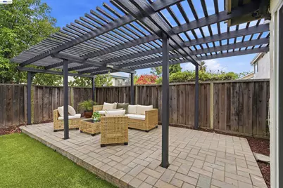 7629 Elderwood Court, Cupertino, CA 95014 - Photo 38