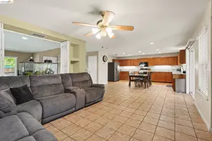 219 Brushwood Pl, Brentwood, CA 94513 - Photo 14